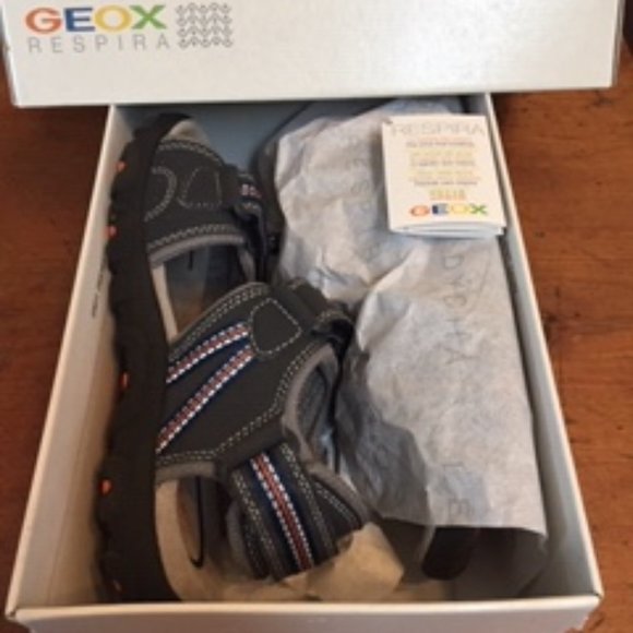 Geox Boys US 2 sandal - Picture 1 of 4